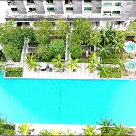 Cozy Cybersqaure Apex Wifi With Free Parkin & Netflix 107 Apartment Cyberjaya Exterior photo