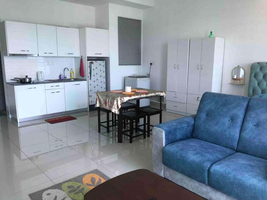 Cozy Cybersqaure Apex Wifi With Free Parkin & Netflix 107 Apartment *
